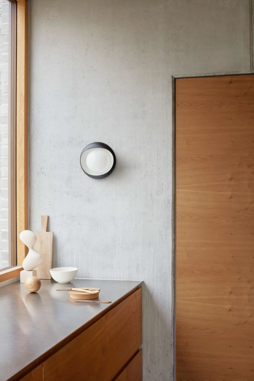 CORNEA Wall 150
