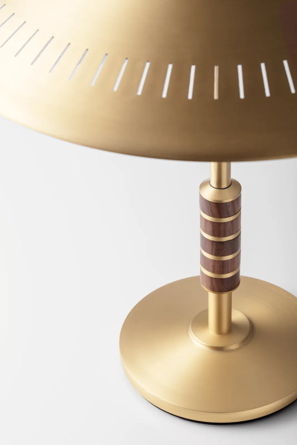 GOVERNOR Table 250 - ZEN ZONE Furniture