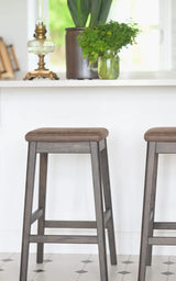 LIVERMORE Hocker aus Eiche Braun 40x40x68cm
