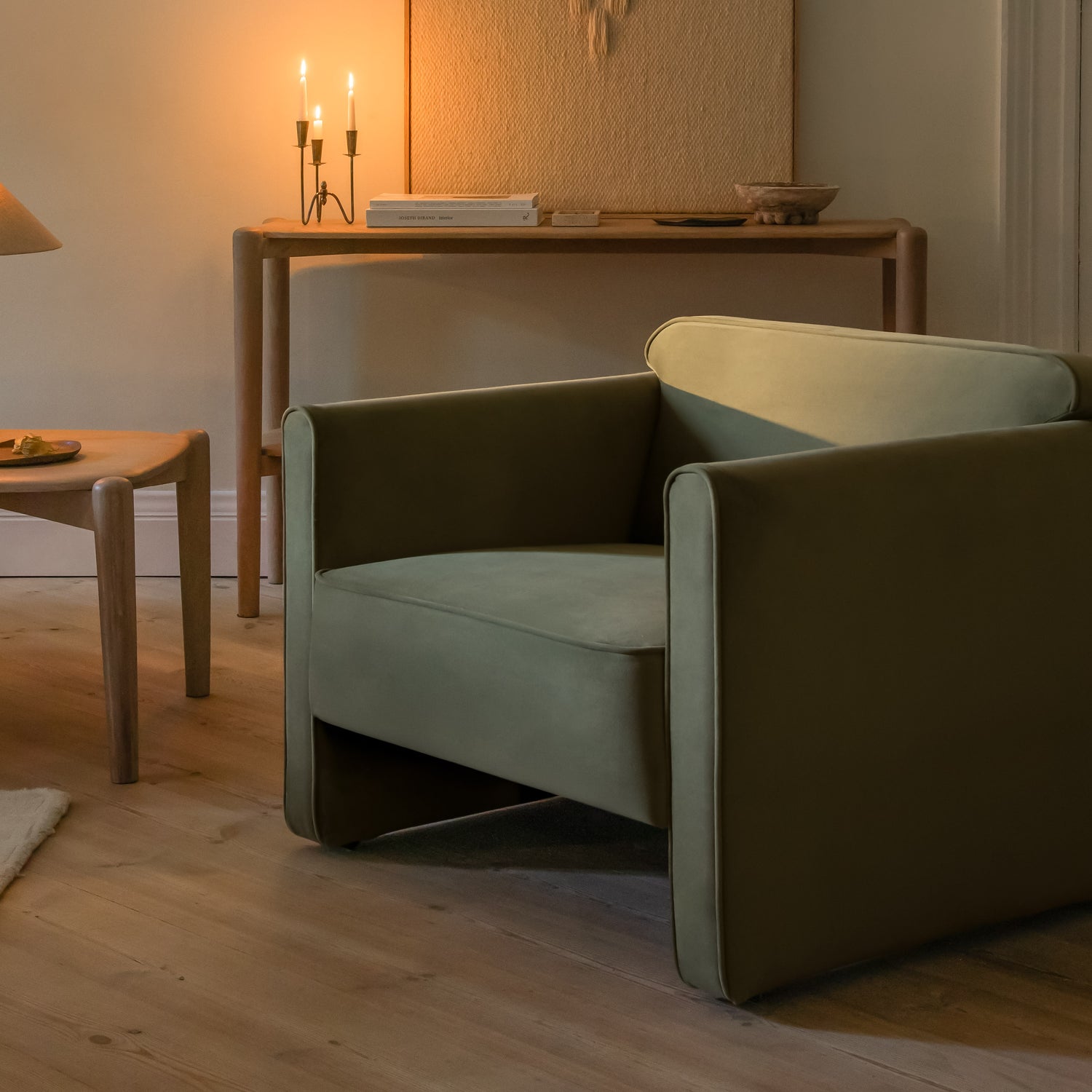 Abby Sessel aus Samt, Strukturstoff oder Boucle, 90x80 cm - ZEN ZONE Furniture