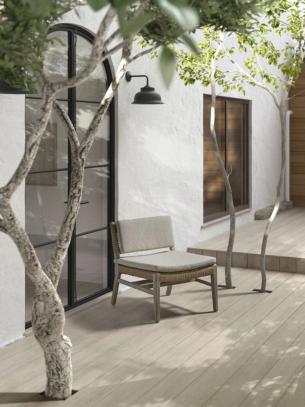 NAOMI Loungesessel aus naturbelassenem Teakholz mit beigem Geflecht - ZEN ZONE Furniture