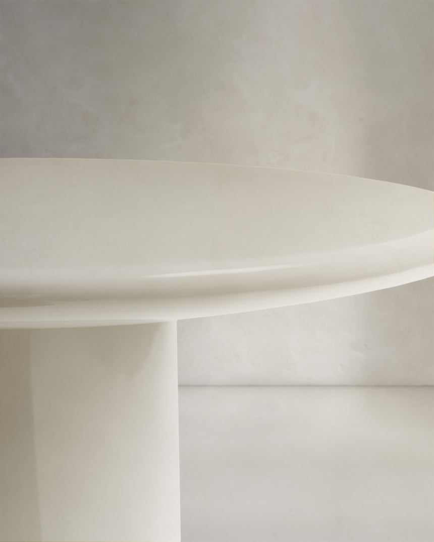 Couchtisch Albanella aus Zement mit glänzend weißem Finish Ø 65 cm - ZEN ZONE Furniture