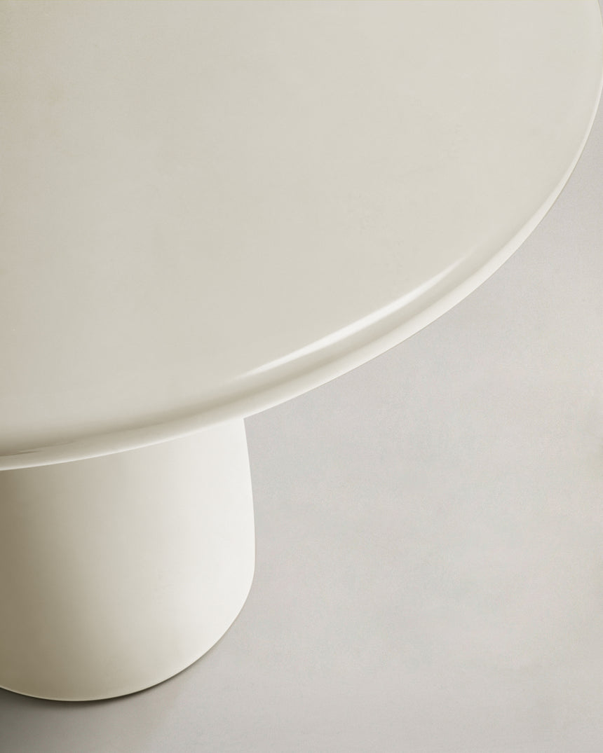 Couchtisch Albanella aus Zement mit glänzend weißem Finish Ø 65 cm - ZEN ZONE Furniture