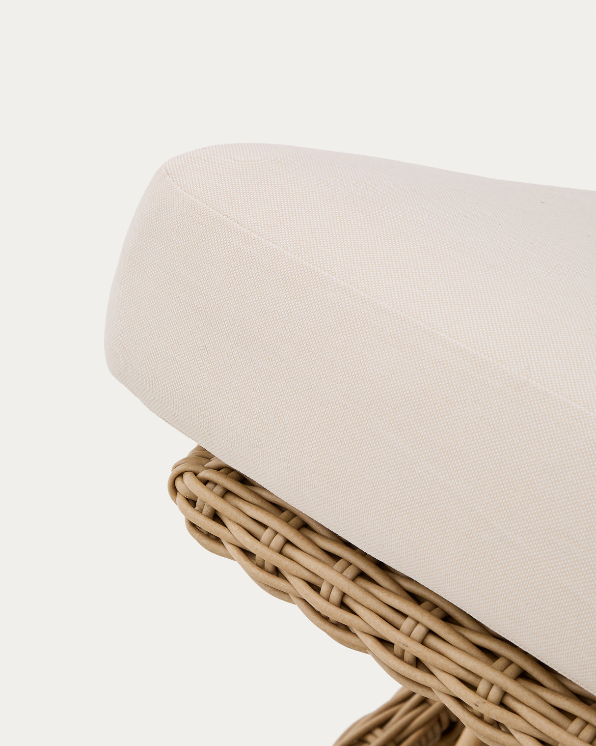 Sonnenliege Meria aus synthetischem Rattan