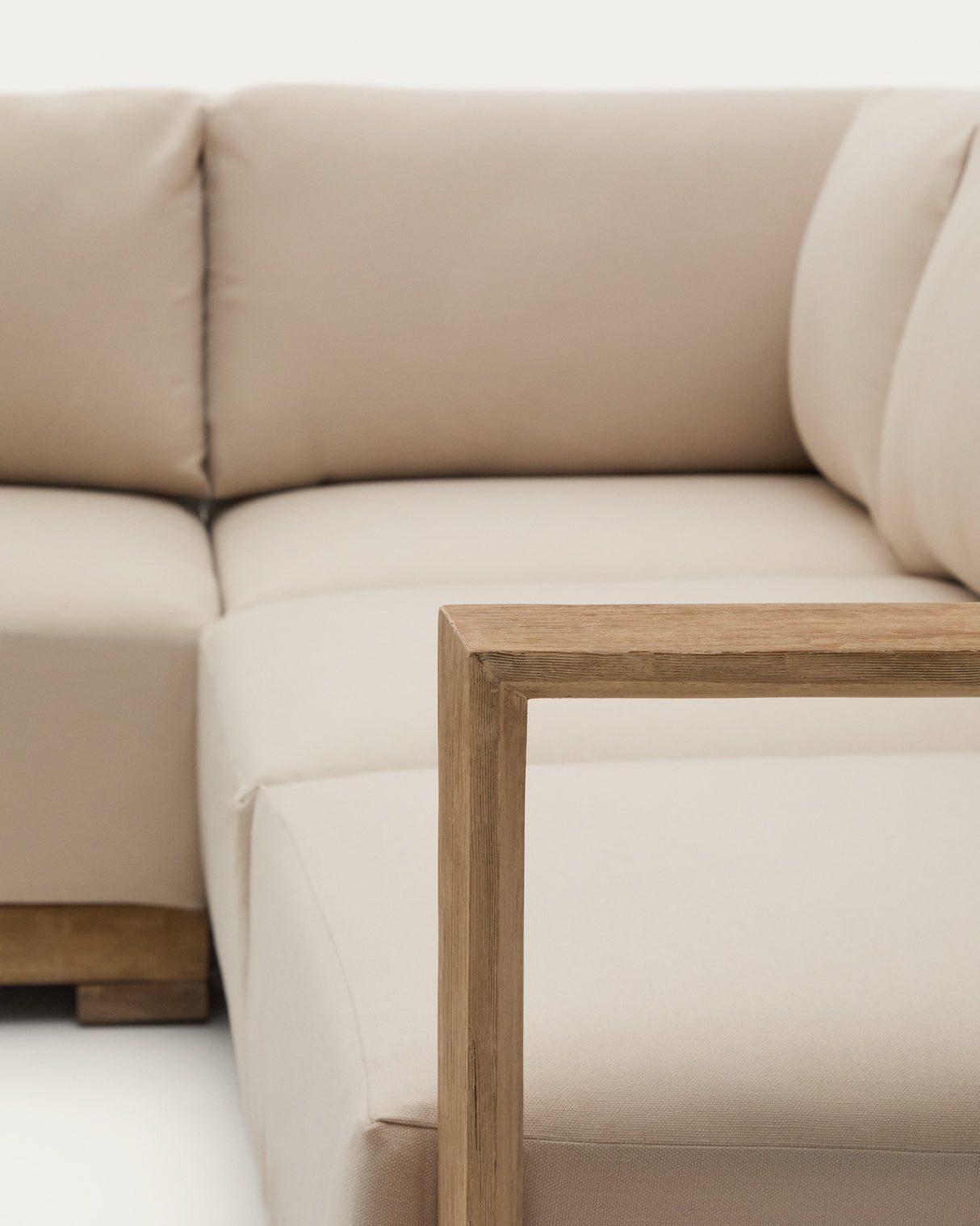 5-Sitzer-Ecksofa Ambra aus massivem Akazienholz mit hellem Finish 248 cm - ZEN ZONE Furniture