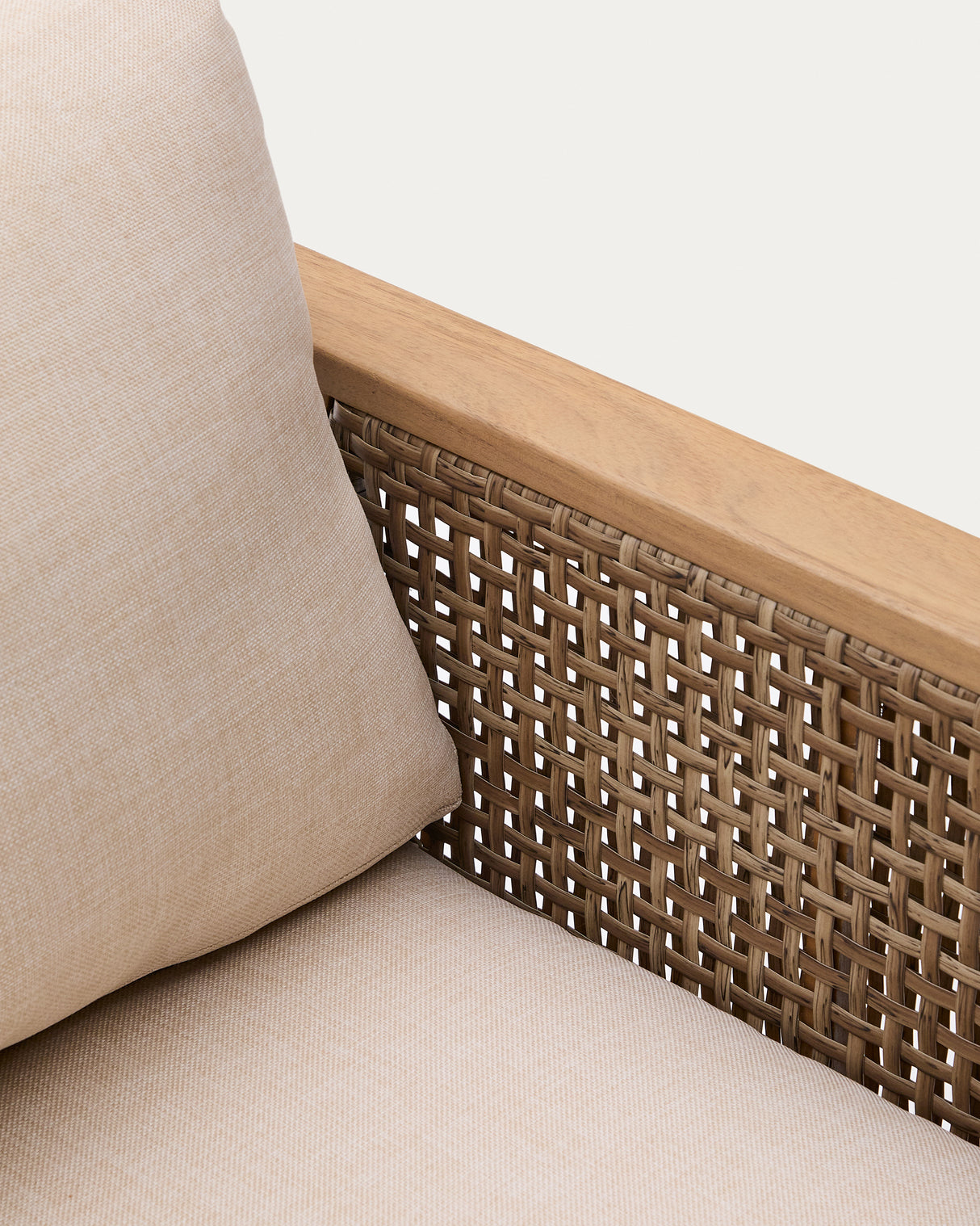 Set Alabe bestehend aus 2-Sitzer-Sofa, 2 Sesseln und Couchtisch aus Akazienholz 100% FSC