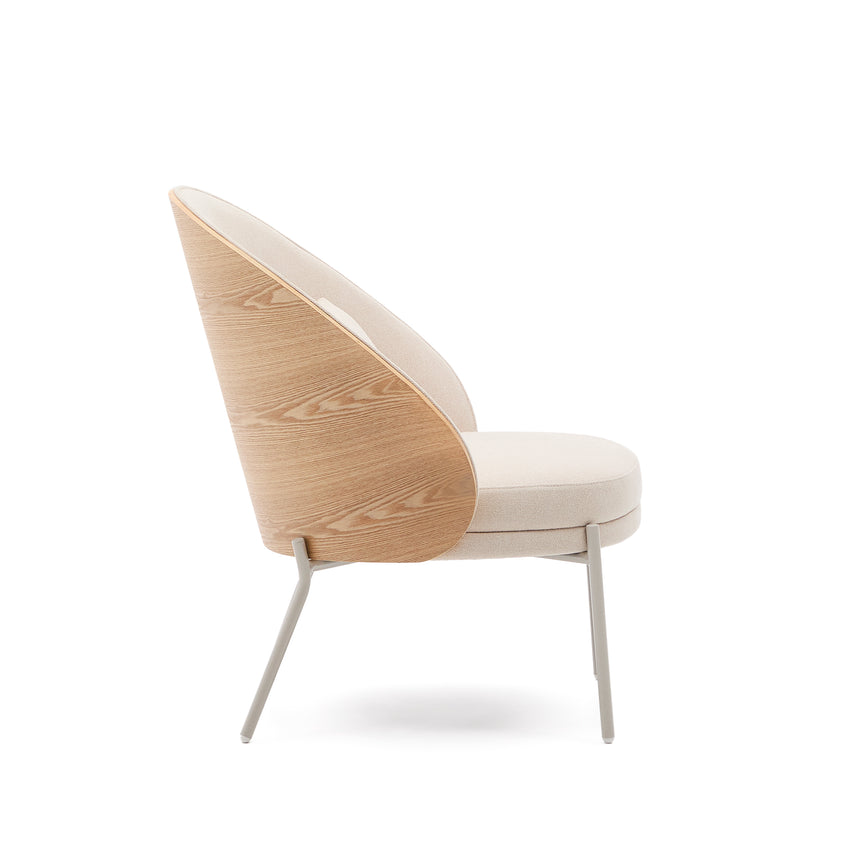 Sessel Eamy aus beigefarbenem Chenille, Eschenfurnier mit natürlichem Finish und beigefarbenem Metall - ZEN ZONE Furniture