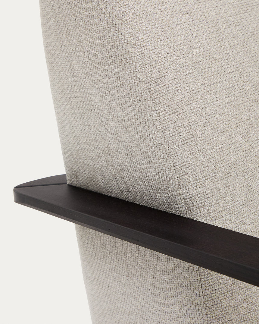 Sessel Meghan aus perlfarbenem Chenille und massivem Eschenholz mit Wenge-Finish FSC Mix Credit - ZEN ZONE Furniture