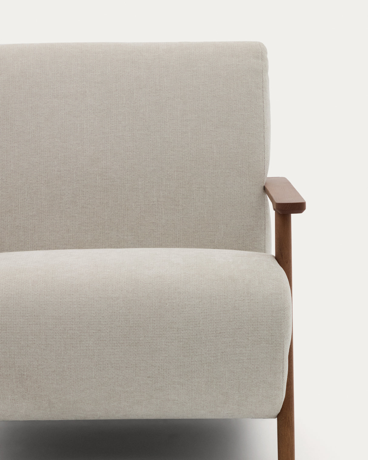 Meghan Sessel perlfarbener Chenille und massives Eschenholz mit Nussholzfinish FSC Mix Credit - ZEN ZONE Furniture