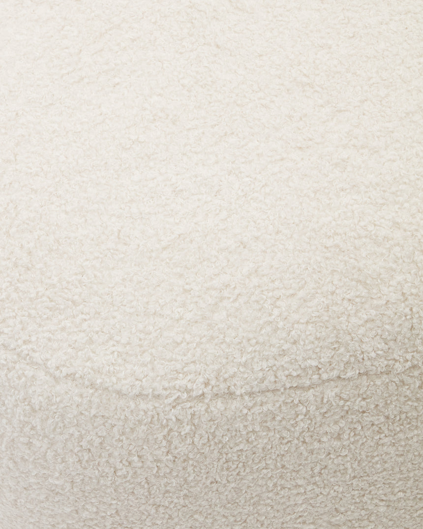 Martina Fußstütze mit Bouclé in Off-White 123 x 85 cm - ZEN ZONE Furniture