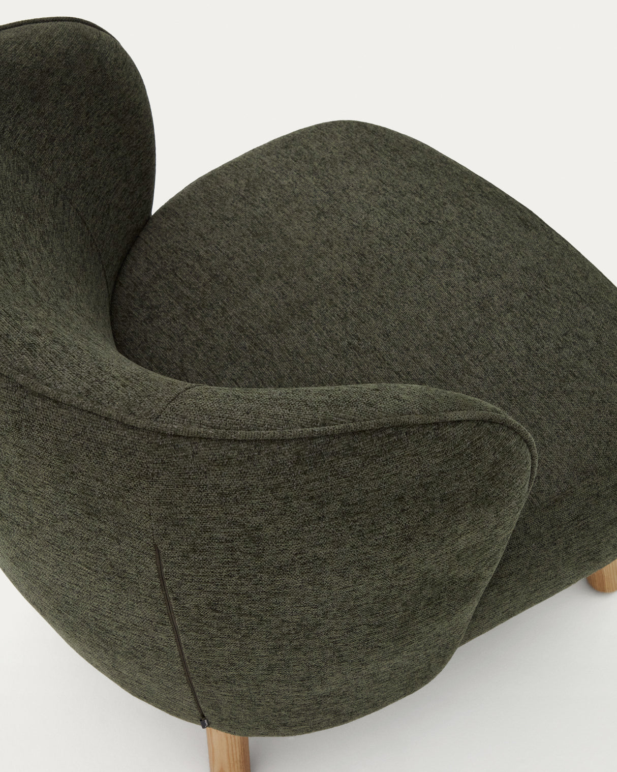 Sessel Ulit aus grünem Chenille und Beinen aus massivem Buchenholz mit natürlichem Finish - ZEN ZONE Furniture