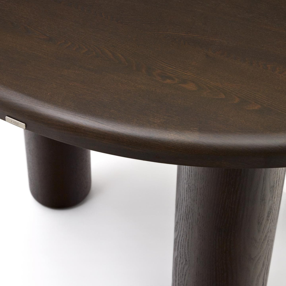 Mailen runder Tisch aus Eschenfurnier mit dunklem Finish Ø 120 cm - ZEN ZONE