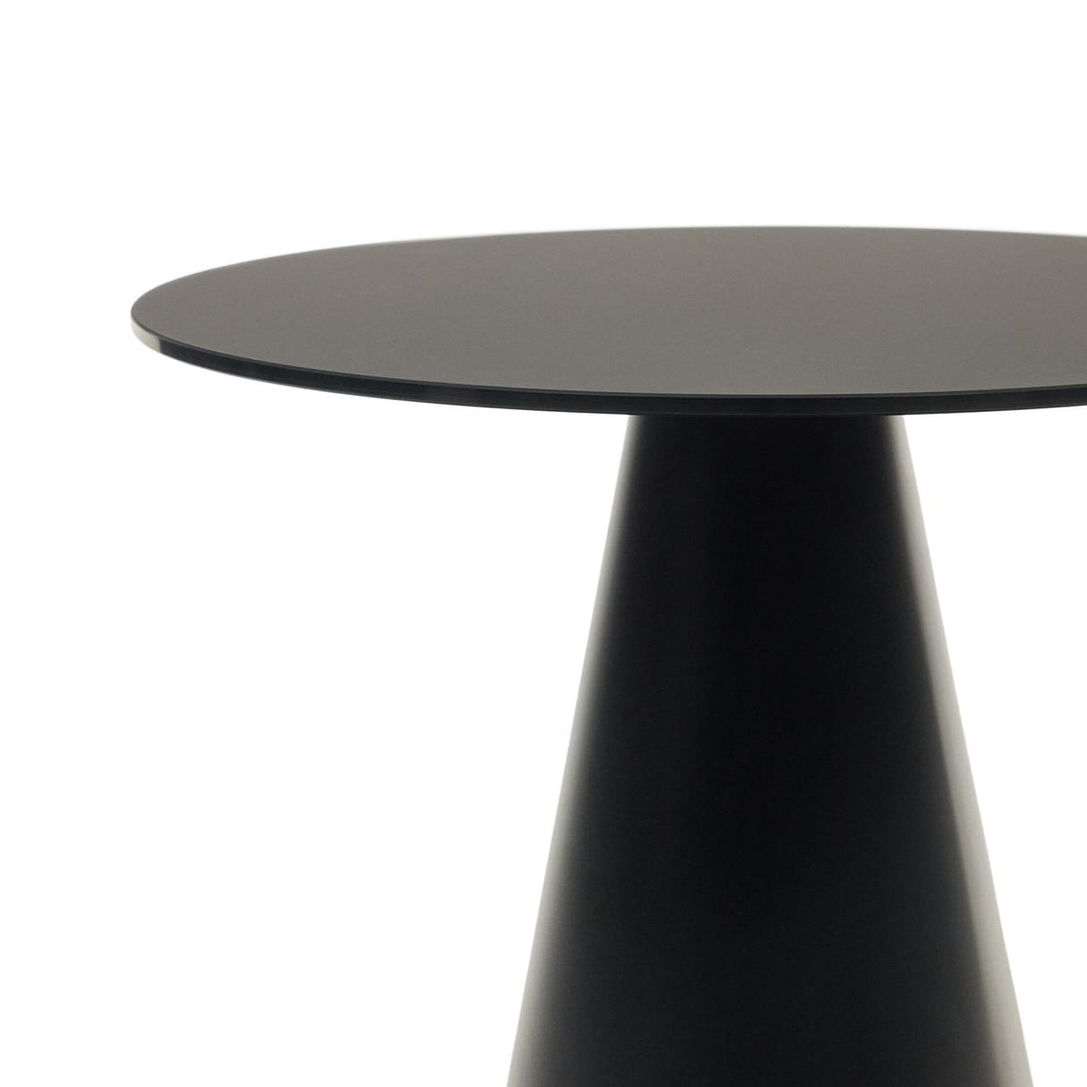 Wilshire Beistelltisch aus getempertem Glas und Metall mit Finish in Mattschwarz Ø 50 cm - ZEN ZONE