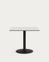 Esilda Outdoor-Tisch weiß mit schwarz lackiertem Metallbein 90 x 90 x 70 cm - ZEN ZONE Furniture
