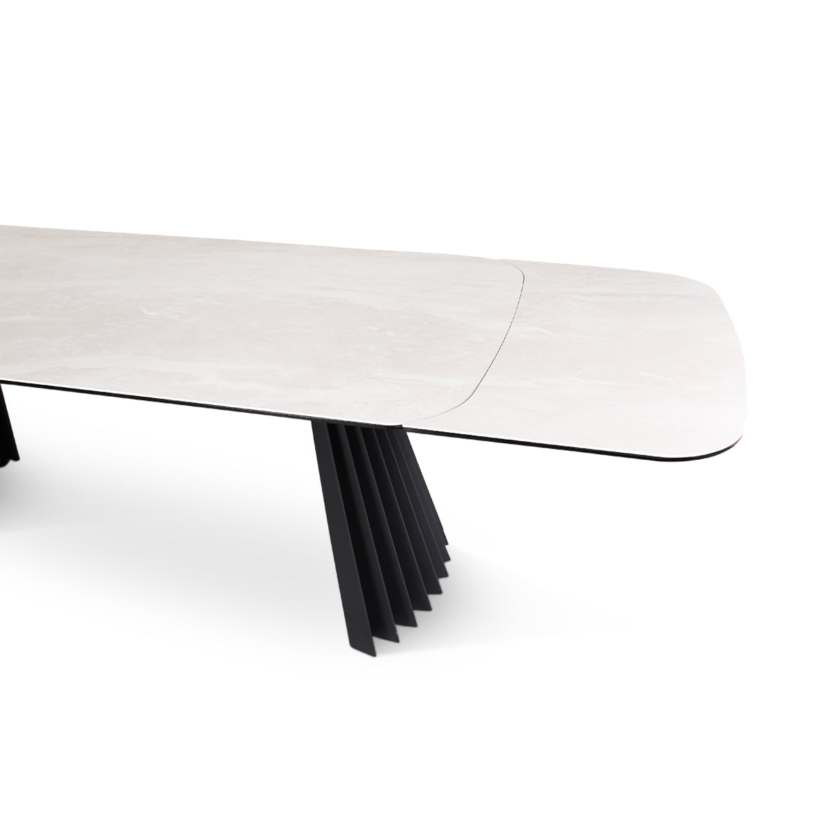 Verlängerungstisch PAYA Keramik beige, anthrazitfarbene Metallbeine 200-300 cm - ZEN ZONE Furniture
