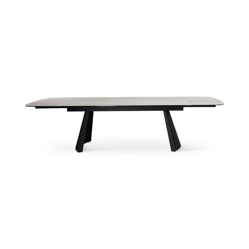 Verlängerungstisch PAYA Keramik beige, anthrazitfarbene Metallbeine 200-300 cm - ZEN ZONE Furniture