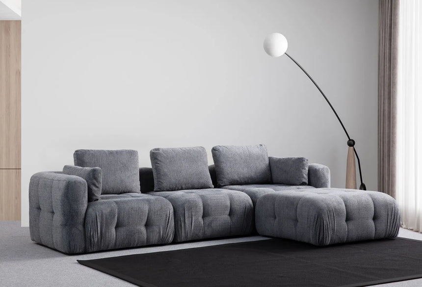 Amaris 3-Sitzer Sofa mit Pouf, in Grau, 290x200 cm von Atelier Del Sofa – Bild 1