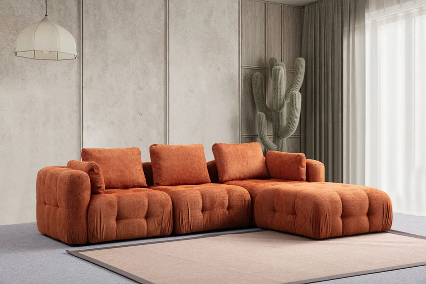 Amaris 3-Sitzer Sofa mit Pouf, in Orange, 290x200 cm von Atelier Del Sofa – Bild 1