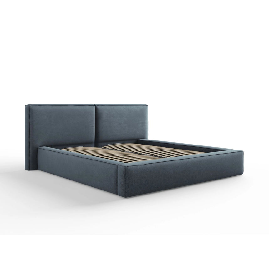 Arendal Bett mit Doppelkopfteil und Stauraum aus Strukturierter Stoff in Blau (Megan 361), 180x200 cm von Cosmopolitan Design – Bild 1