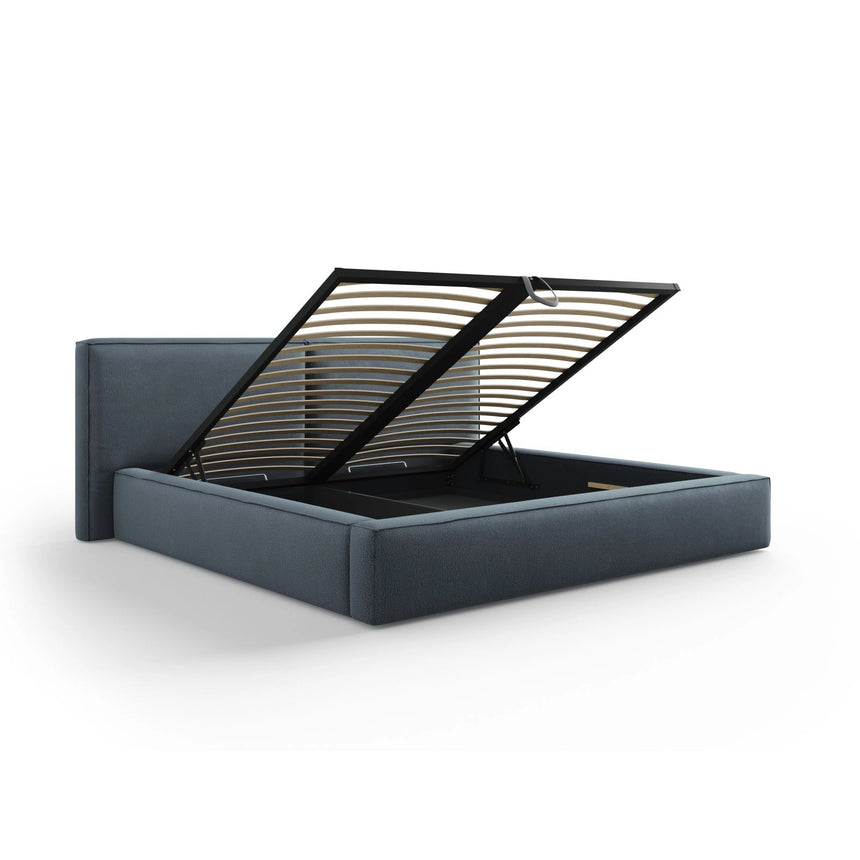 Arendal Bett mit Doppelkopfteil und Stauraum aus Strukturierter Stoff in Blau (Megan 361), 200x200 cm von Cosmopolitan Design – Bild 4