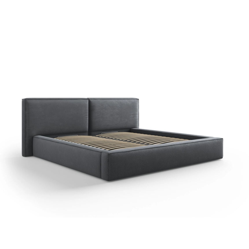 Arendal Bett mit Doppelkopfteil und Stauraum aus Strukturierter Stoff in Dunkelgrau (Megan 367), 200x200 cm von Cosmopolitan Design – Bild 1