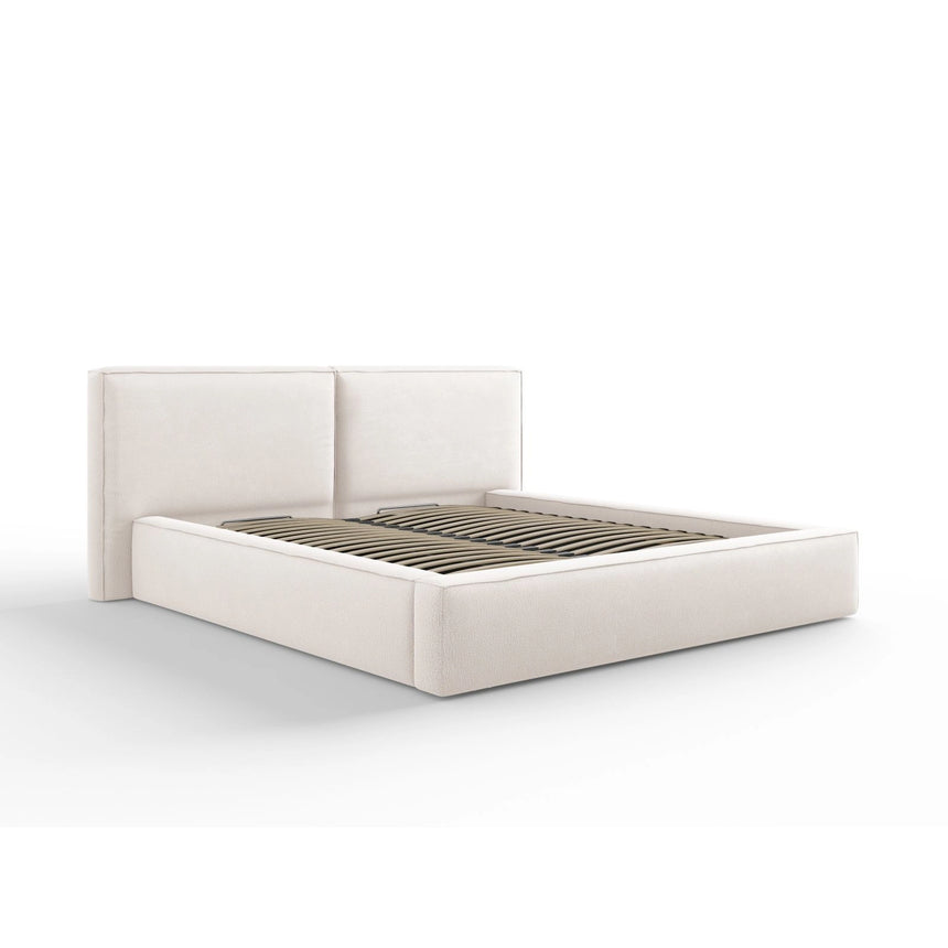 Arendal Bett mit Doppelkopfteil und Stauraum aus Strukturierter Stoff in Leichtes Beige (Megan 351), 180x200 cm von Cosmopolitan Design – Bild 1