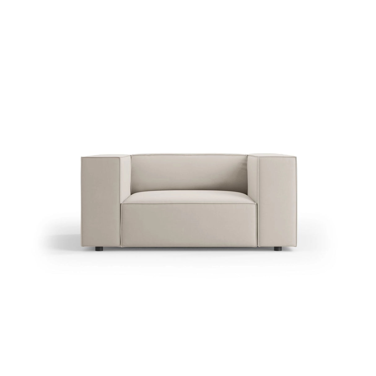 Arendal Sessel aus Samt in Ecru (Casino Sand), 124x102x70 cm von Cosmopolitan Design – Bild 1