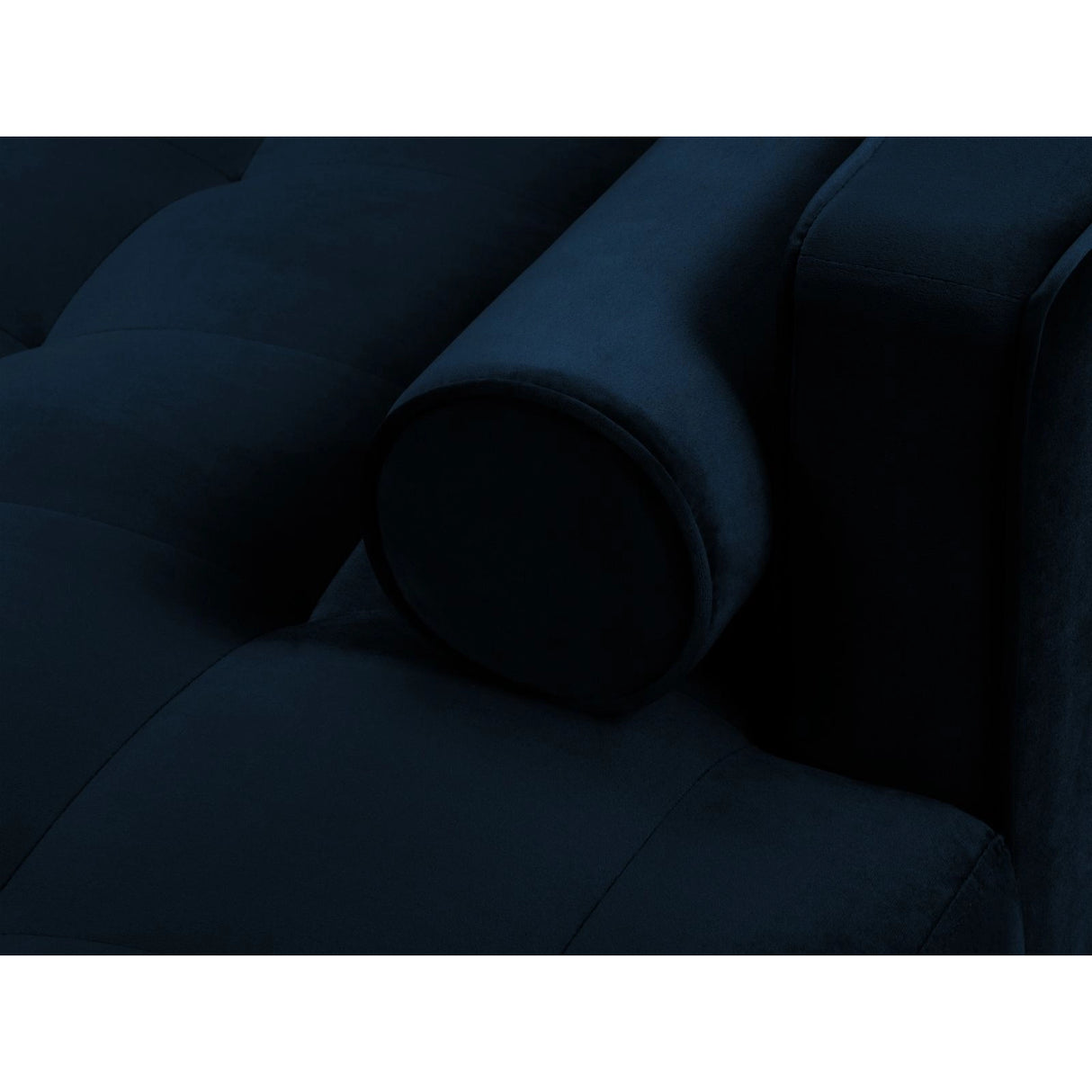 Aspen 4-Sitzer Ecksofa, Rechte Seite, aus Samt in Königsblau (Salvador 5), 236x170x90 cm von Cosmopolitan Design – Bild 5