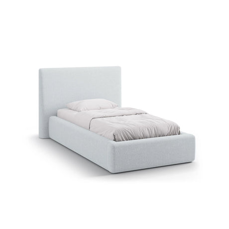 Asti Bett mit Kopfteil und Stauraum, aus Strukturierter Stoff (Mol70) in Hellgrau, 90x200 cm von Cosmopolitan Design – Bild 1