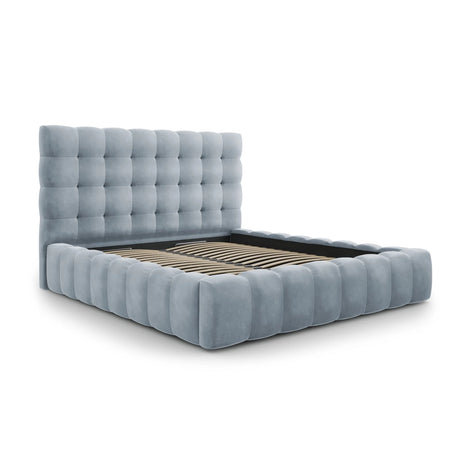 Bali Bett mit Kopfteil und Stauraum, aus Samt (Blu06) in Hellblau, 180x200 cm von Cosmopolitan Design – Bild 4