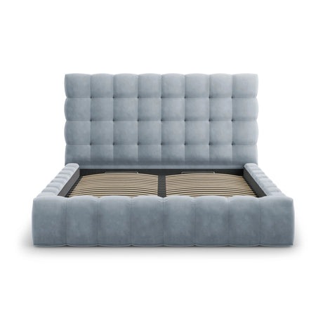 Bali Bett mit Kopfteil und Stauraum, aus Samt (Blu06) in Hellblau, 200x200 cm von Cosmopolitan Design – Bild 5