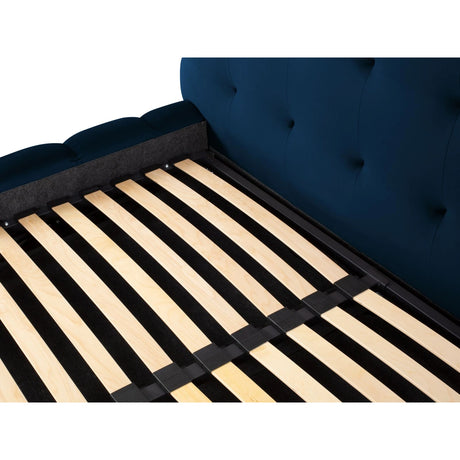 Bali Bett mit Kopfteil und Stauraum, aus Samt (Blu86) in Königsblau, 140x200 cm von Cosmopolitan Design – Bild 8
