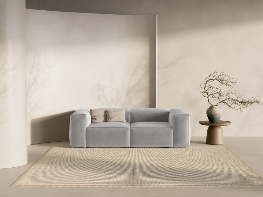 Bergamo 2-Sitzer Sofa aus Strukturierter Stoff in Hellgrau (Liberty 18), 224x108x70 cm von Cosmopolitan Design – Bild 2