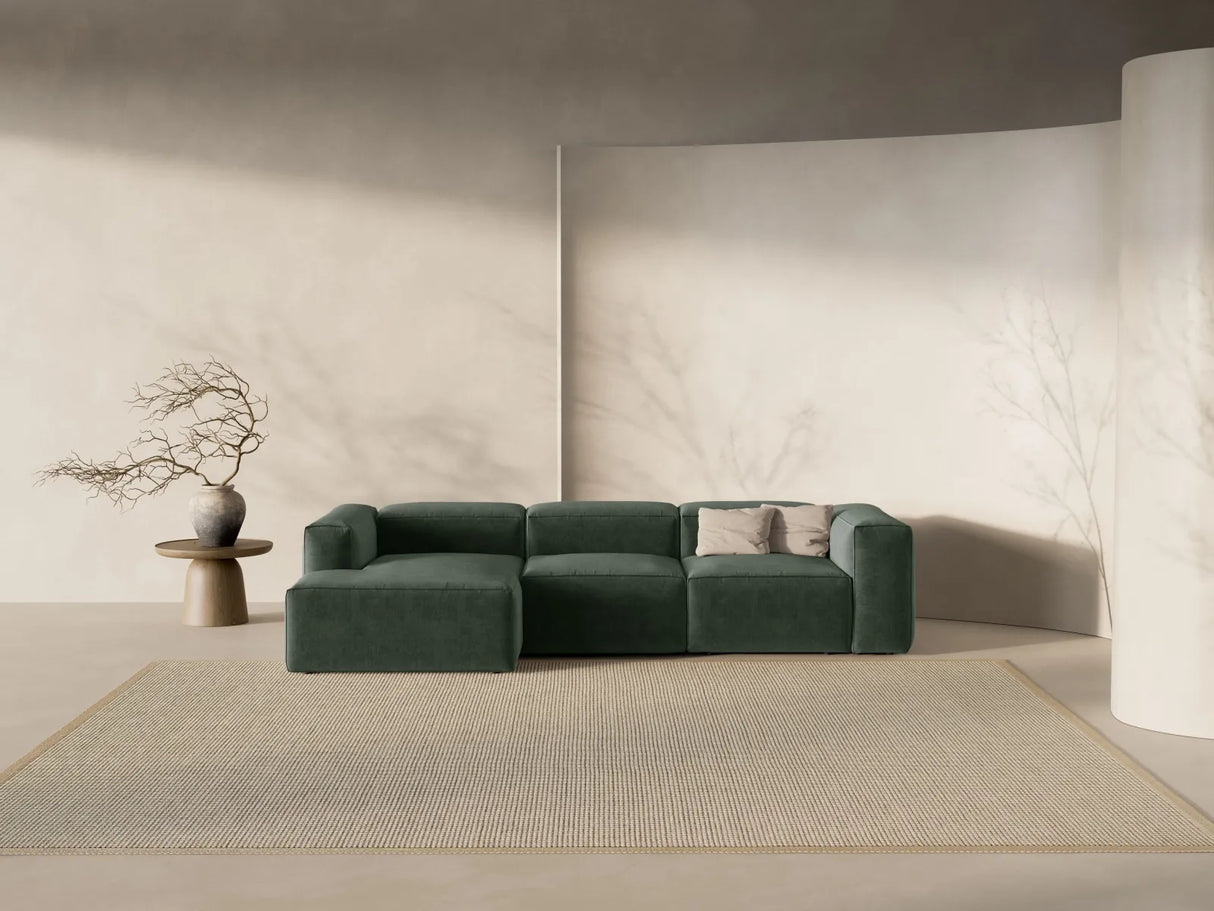 Bergamo 3-Sitzer Ecksofa, Linke Seite, aus Strukturierter Stoff in Moosgrün (Liberty 12), 304x152x70 cm von Cosmopolitan Design – Bild 2