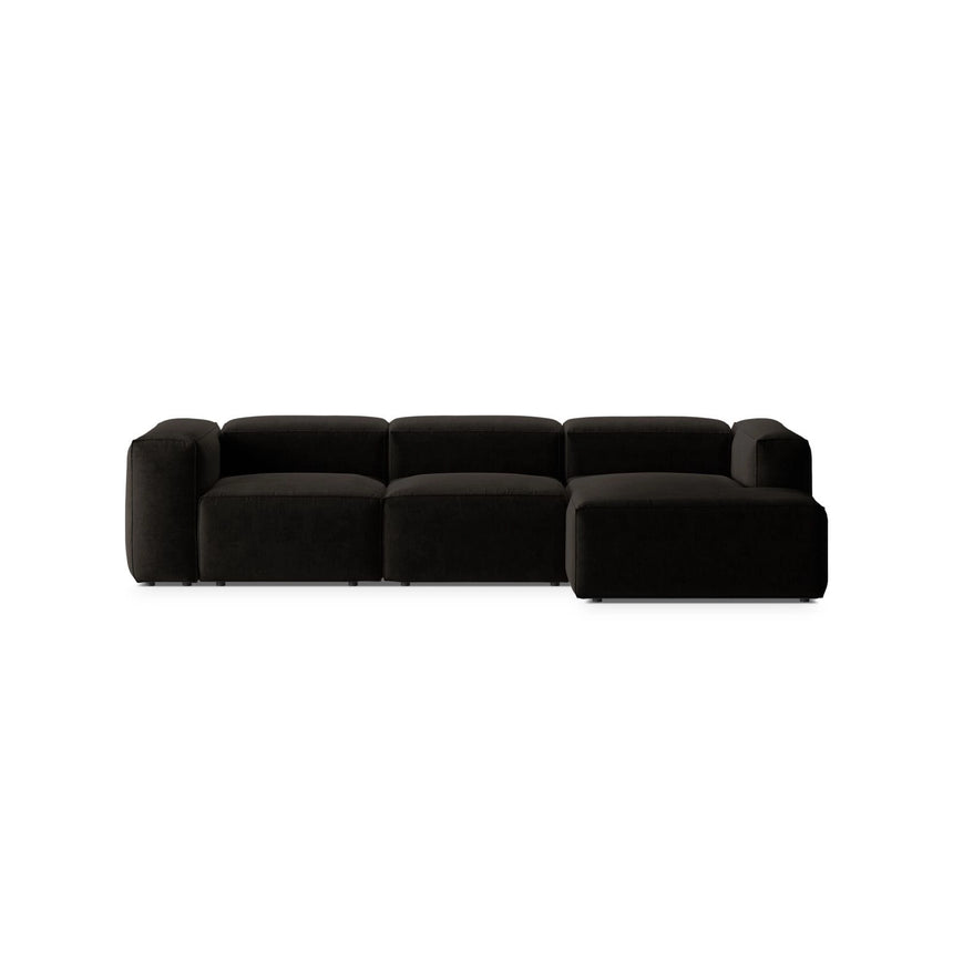 Bergamo 3-Sitzer Ecksofa, Rechte Seite, aus Strukturierter Stoff in Schwarz (Liberty 22), 304x152x70 cm von Cosmopolitan Design – Bild 1