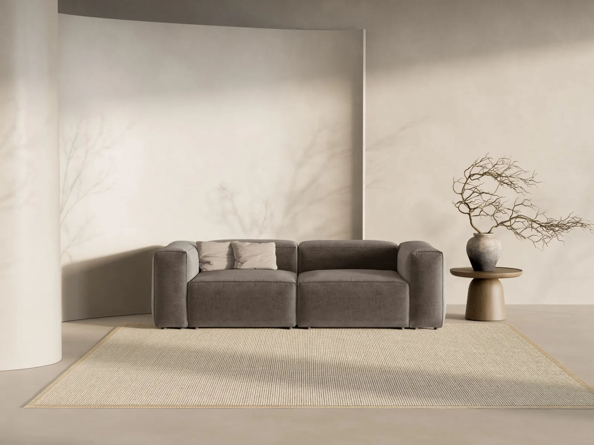 Bergamo 3-Sitzer Sofa aus Strukturierter Stoff in Cappuccino (Liberty 5), 264x108x70 cm von Cosmopolitan Design – Bild 2