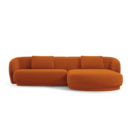 Camden 4-Sitzer Ecksofa, Rechte Seite, aus Samt in Terrakotta (Casino Terracota), 289x177x72 cm von Cosmopolitan Design – Bild 3