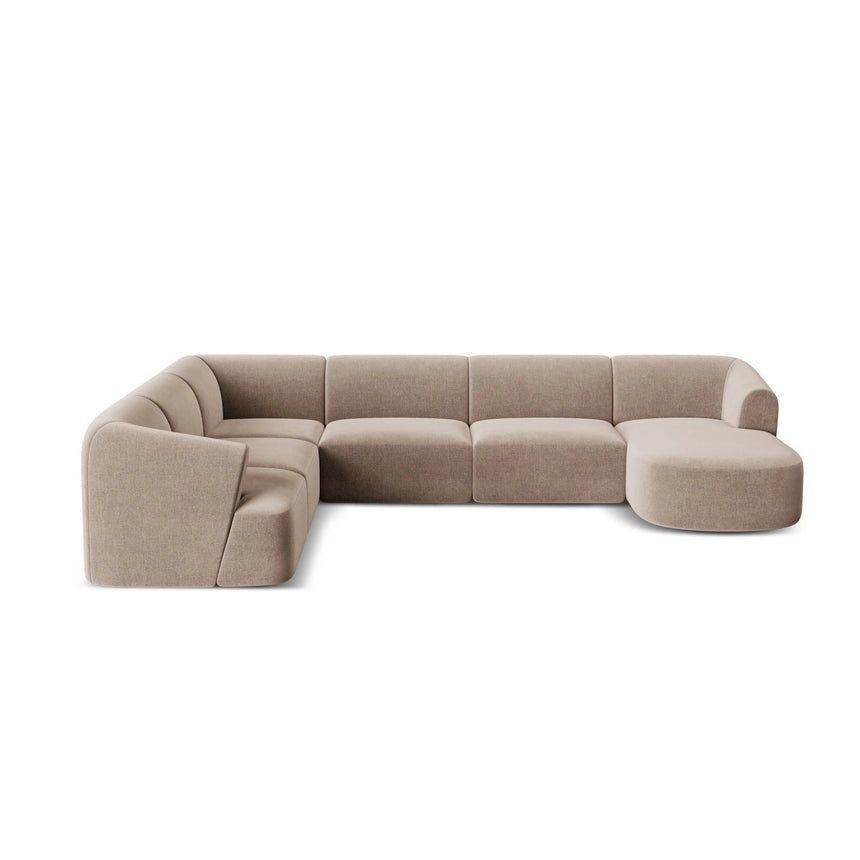 Campi 7-Sitzer Panorama Ecksofa, Linke Seite, aus Samt in Dunkelbeige (Vogue 3), Beine aus Schwarzes Plastik, 330x255x70 cm von Cosmopolitan Design – Bild 5