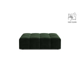 Chicago Pouf aus Samt in Flaschengrün (Venus 2940), 102x84 cm von Cosmopolitan Design – Bild 1