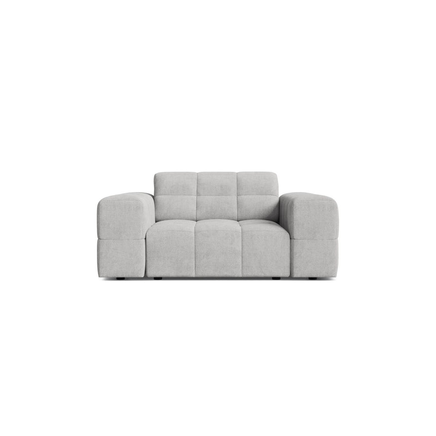 Chicago Sessel aus Chenille in Silber (Eden 17 Silver), 132x102 cm von Cosmopolitan Design – Bild 1