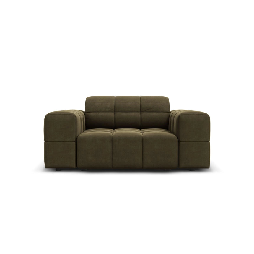 Chicago Sessel aus Samt in Grün (Bluvel 77), 124x102x70 cm von Cosmopolitan Design – Bild 1