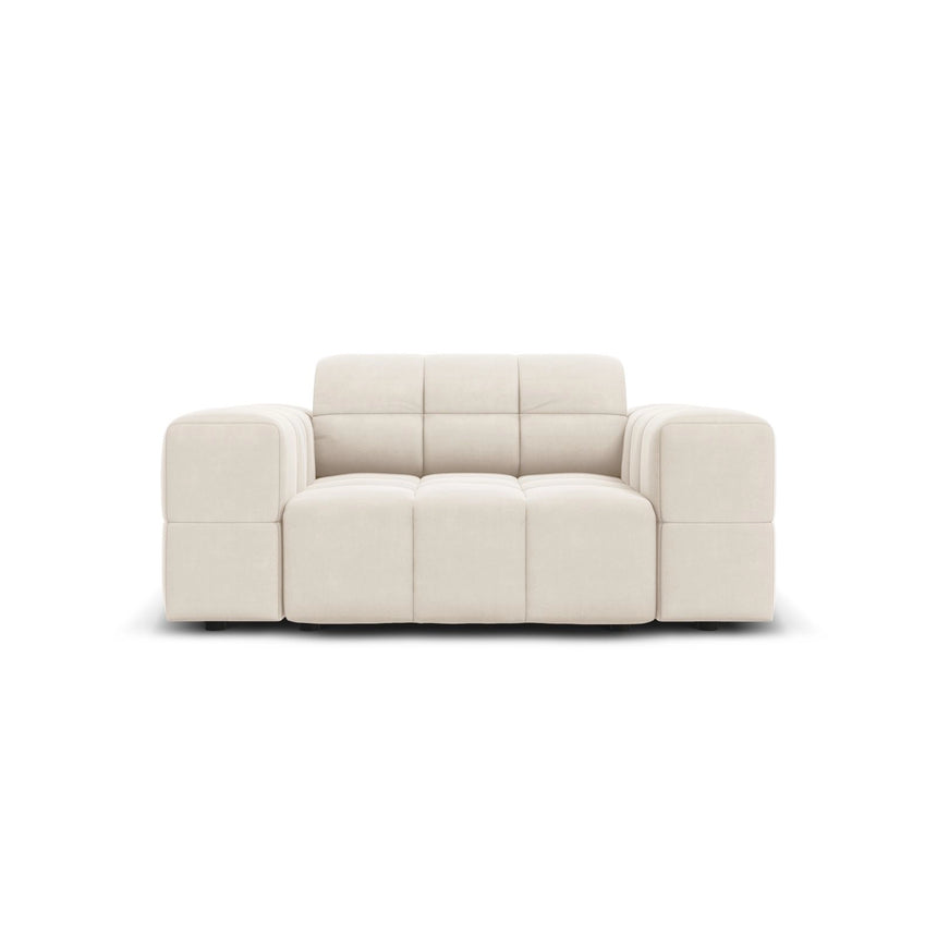 Chicago Sessel aus Samt in Hellbeige (Bluvel 22), 124x102x70 cm von Cosmopolitan Design – Bild 1