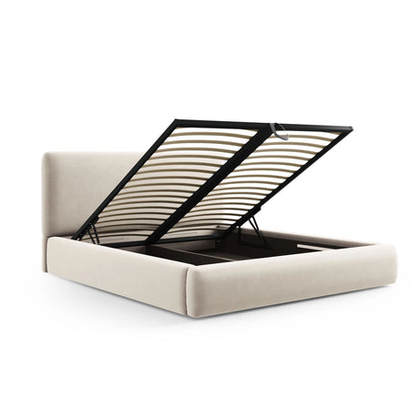 Colonel Bett mit Kopfteil und Stauraum aus Samt in Leichtes Beige (Riviera 21), 200x200 cm von Cosmopolitan Design – Bild 6
