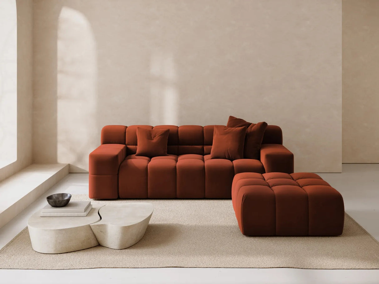 Hawaii Pouf aus Samt in Rotbraun (Magic Velvet 2285), 90x100x38 cm von Cosmopolitan Design – Bild 2