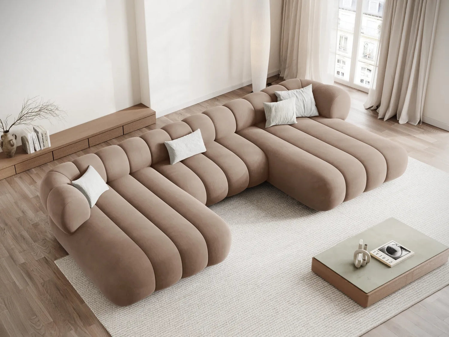 Koge 6-Sitzer Panorama Sofa aus Samt in Dunkelbeige (Vogue 3), Beine in Schwarzes Plastik, 348x165x70 cm von Cosmopolitan Design – Bild 2