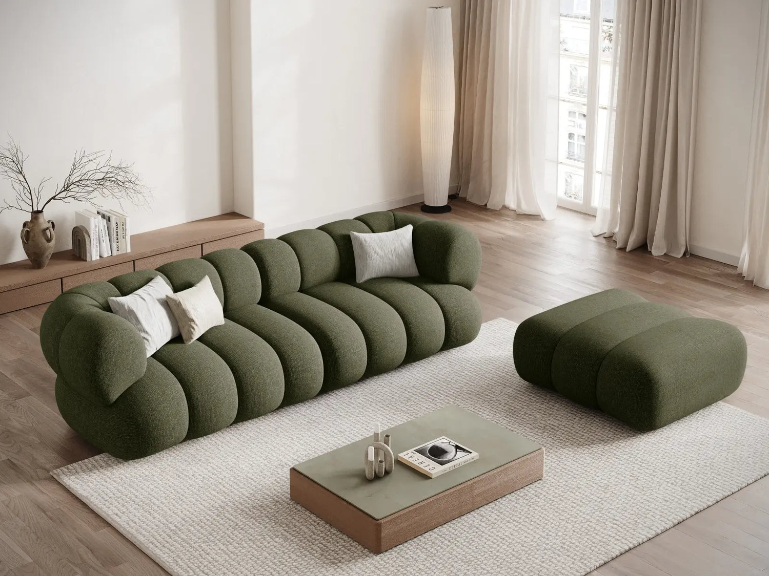 Koge Pouf aus Chenille in Grün (Eden 12 Olive), 95x95x40 cm von Cosmopolitan Design – Bild 2