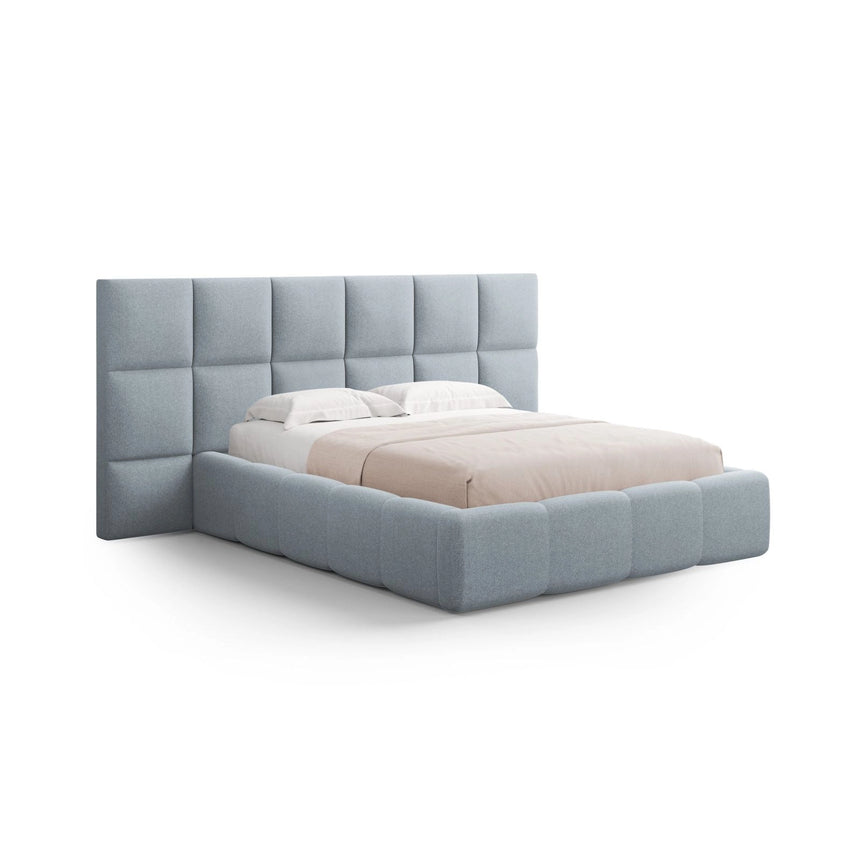 Livigno Bett mit Doppelkopfteil und Stauraum aus Strukturierter Stoff in Hellblau (Solid 73), 160x200 cm von Cosmopolitan Design – Bild 1