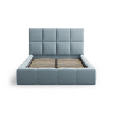 Livigno Bett mit Kopfteil und Stauraum aus Samt in Hellblau (Bluvel 06), 180x200 cm von Cosmopolitan Design – Bild 3
