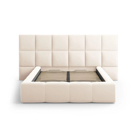 Livigno Bett mit Kopfteil und Stauraum aus Samt oder Strukturstoff, 180x200 cm von Cosmopolitan Design – Bild 3