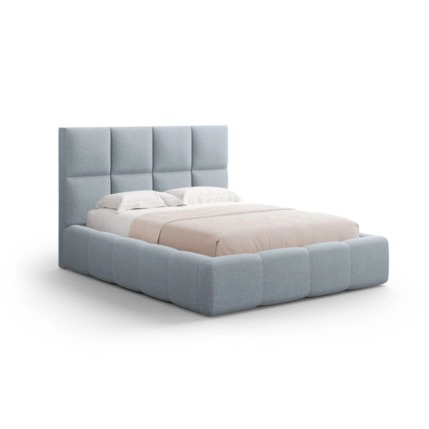 Livigno Bett mit Kopfteil und Stauraum aus Strukturierter Stoff in Hellblau (Solid 73), 160x200 cm von Cosmopolitan Design – Bild 1